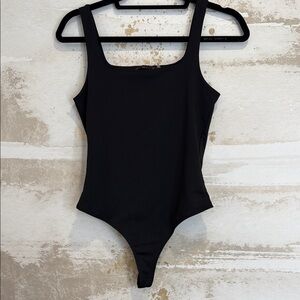 Dress Forum Black Bodysuit Size Small